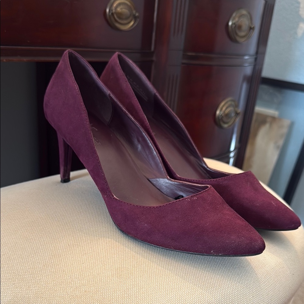 Elegant Burgundy Women's Heels